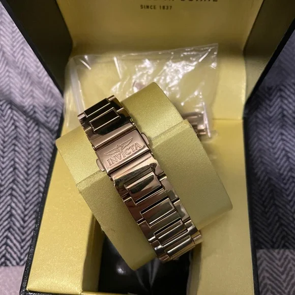 Women’s Gold Invicta Angel watch